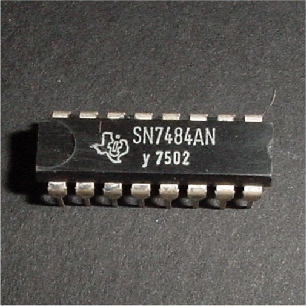 SN7484