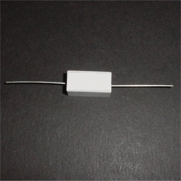 200Ω 5 Watt Axial Resistor