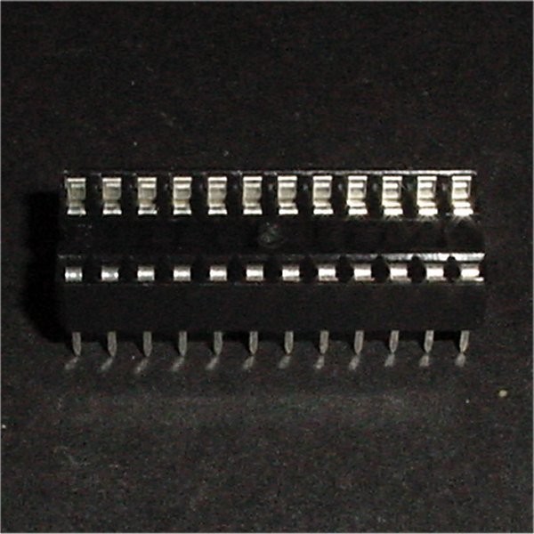 24 Pin .3" Socket